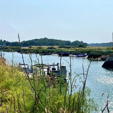 Fleur De Sel, Longere Sans Vis A Vis, En Campagne Tres Proche Et Plages Holiday home