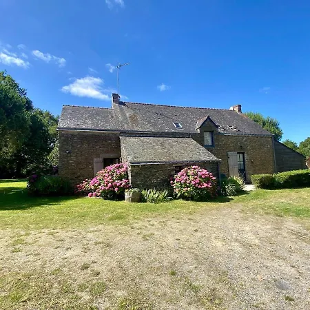 Holiday home Fleur De Sel, Longere Sans Vis A Vis, En Campagne Tres Proche Et Plages